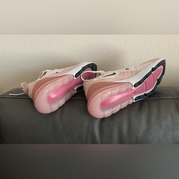 Nike Air Max 270 Light Pink Sneakers - Picture 5 of 5